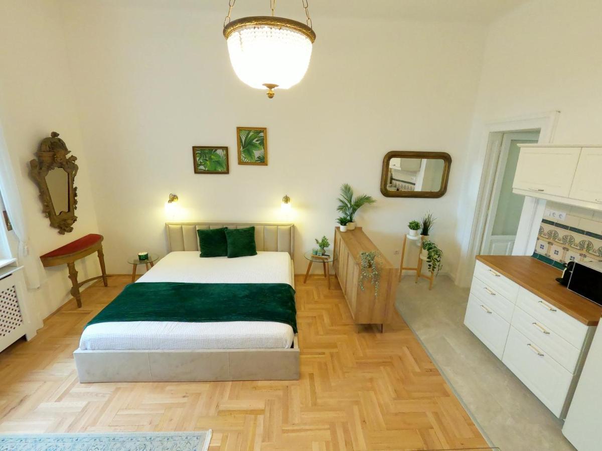 Green Hill Apartment Boedapest Buitenkant foto