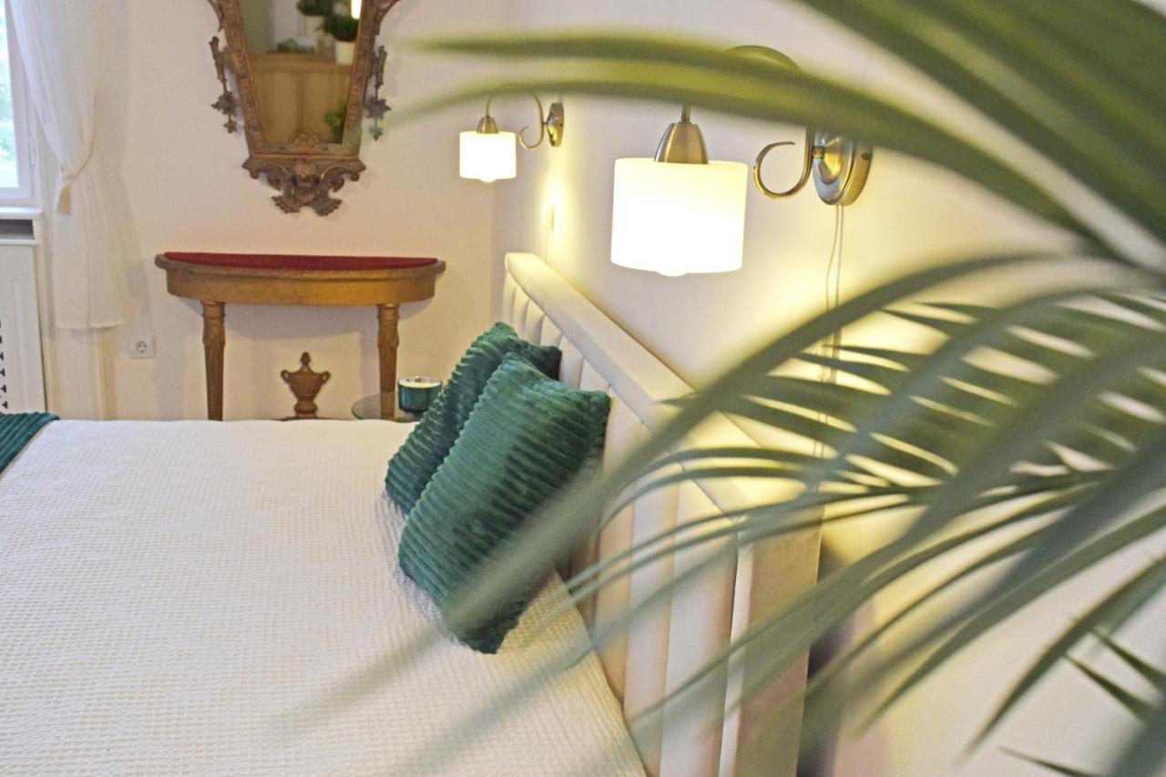 Green Hill Apartment Boedapest Buitenkant foto