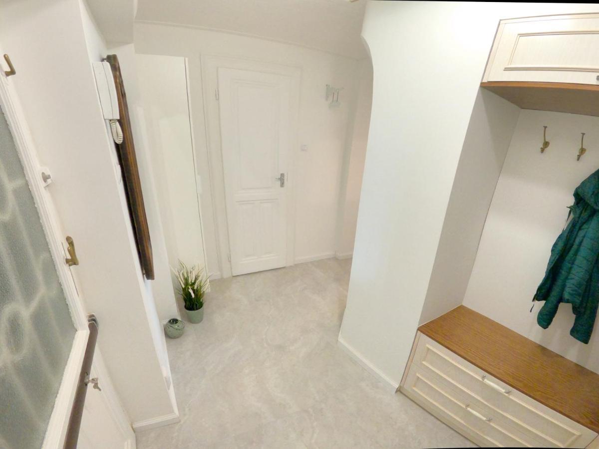 Green Hill Apartment Boedapest Buitenkant foto